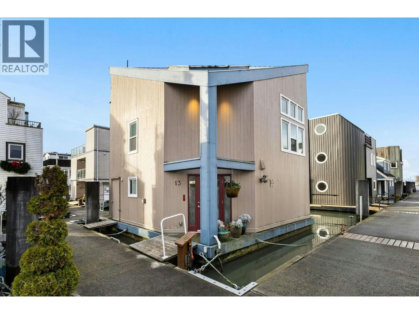 13-3459 W River Road, Delta, BC, V4K 4Y6