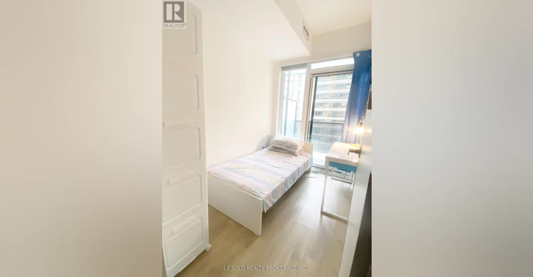 4-704 127 Room Broadway Avenue, Toronto, ON, M4P 1V4 - 15