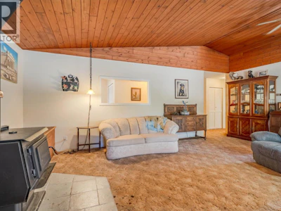 6784 Barnett Road - 5