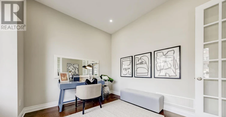 60 Match Point Court, Aurora, ON, L4G 3J1 - 4