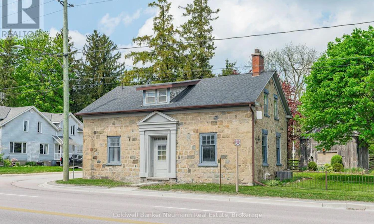 52 Brock Road S