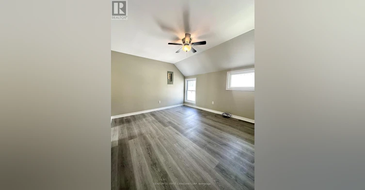 UPPER-35 Inkerman Street, St. Thomas, ON, N5P 3E9 - 6