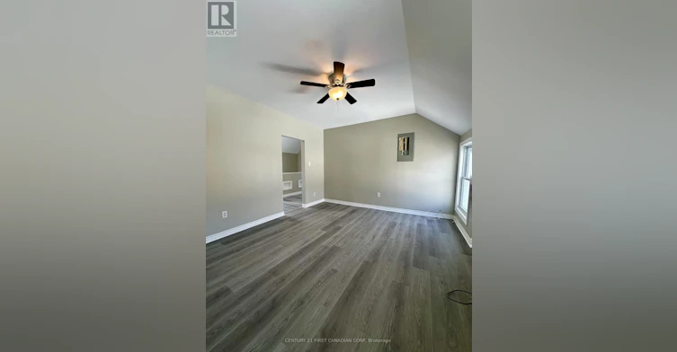 UPPER-35 Inkerman Street, St. Thomas, ON, N5P 3E9 - 5