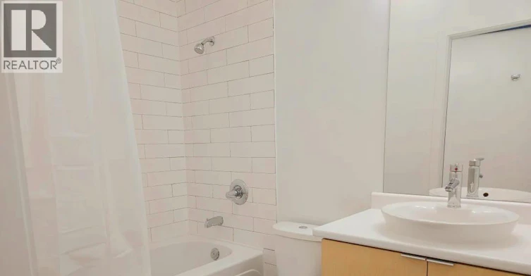 312-3233 Wesbrook Mall, Vancouver, BC, V6S 0B4 - 7