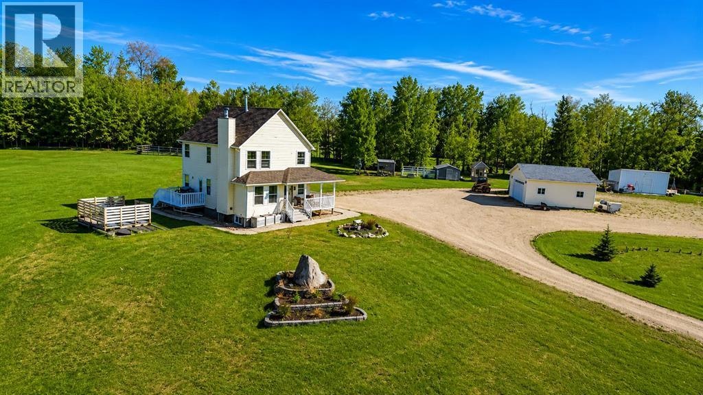 42-113033 592 Township Road, Woodlands County, AB, T7S 2A1