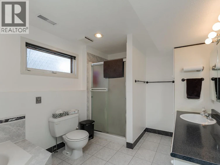 165 Nugget Avenue, Prince George, BC, V2M 2M5 - 34