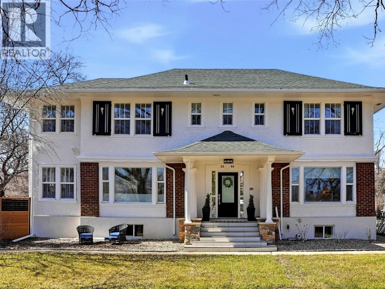 3200 Albert Street, Regina, SK, S4S 3N9