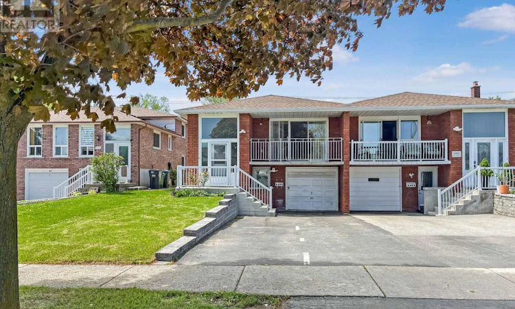 3485 Oakglade Crescent