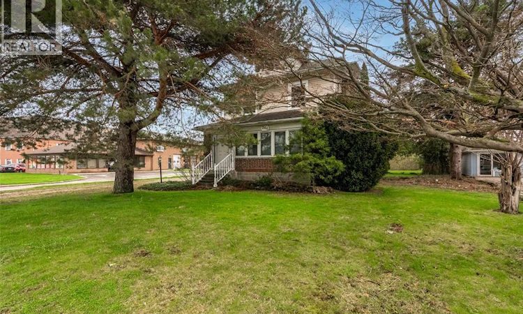 266 Grand Avenue West