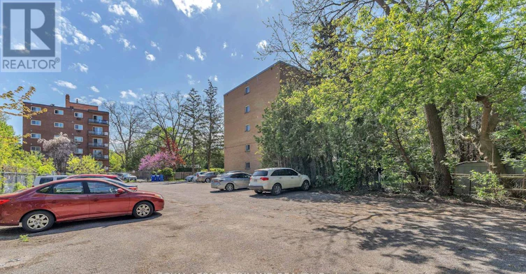 101-104 Devonshire Avenue, London, ON, N6C 2H8 - 2