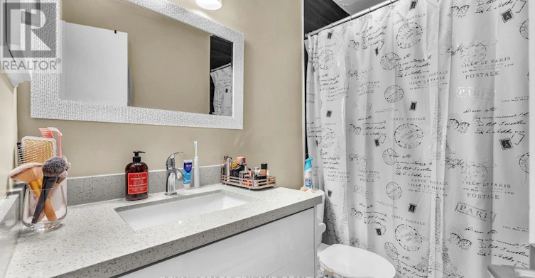 101-104 Devonshire Avenue, London, ON, N6C 2H8 - 5