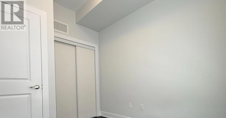 207-9560 Islington Avenue, Vaughan, ON, L4H 5E8 - 9