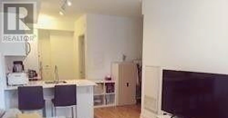 401-57 St Joseph Street, Toronto, ON, M5S 0C5 - 2