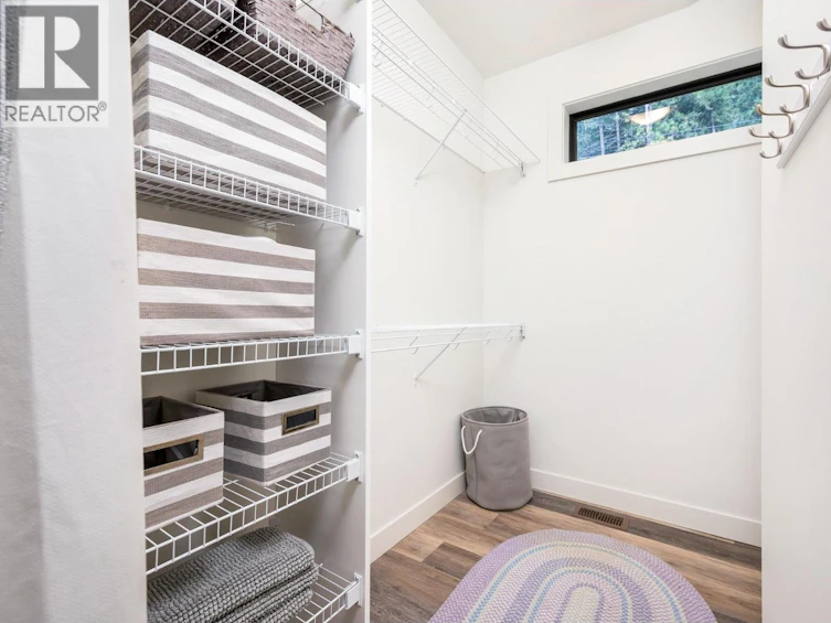 20-9900 Eastside Road, Vernon, BC, V1H 1L6 - 20