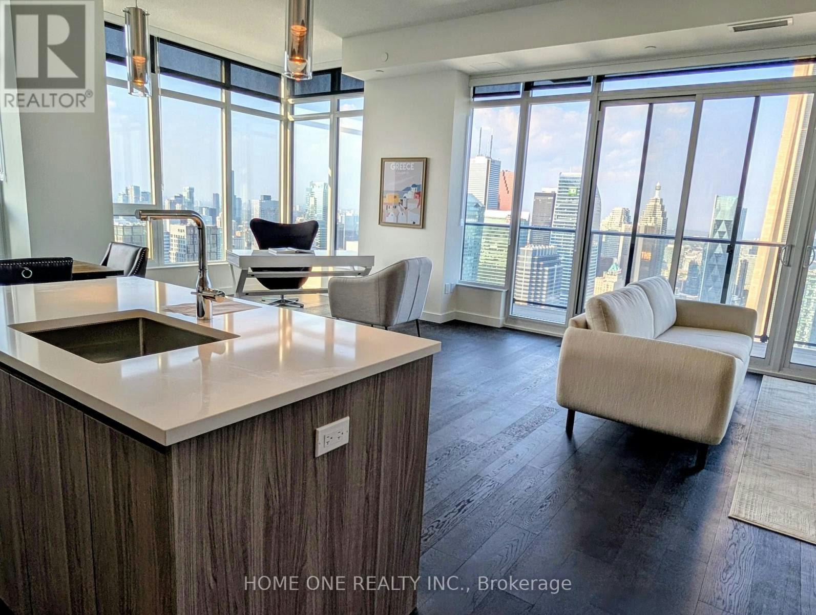 6901-1 Concord City Place Way, Toronto, ON, M5V 0X3 - 2