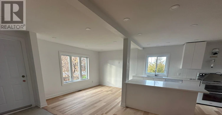 3217 Navan Road, Ottawa, ON, K1W 0K7 - 3
