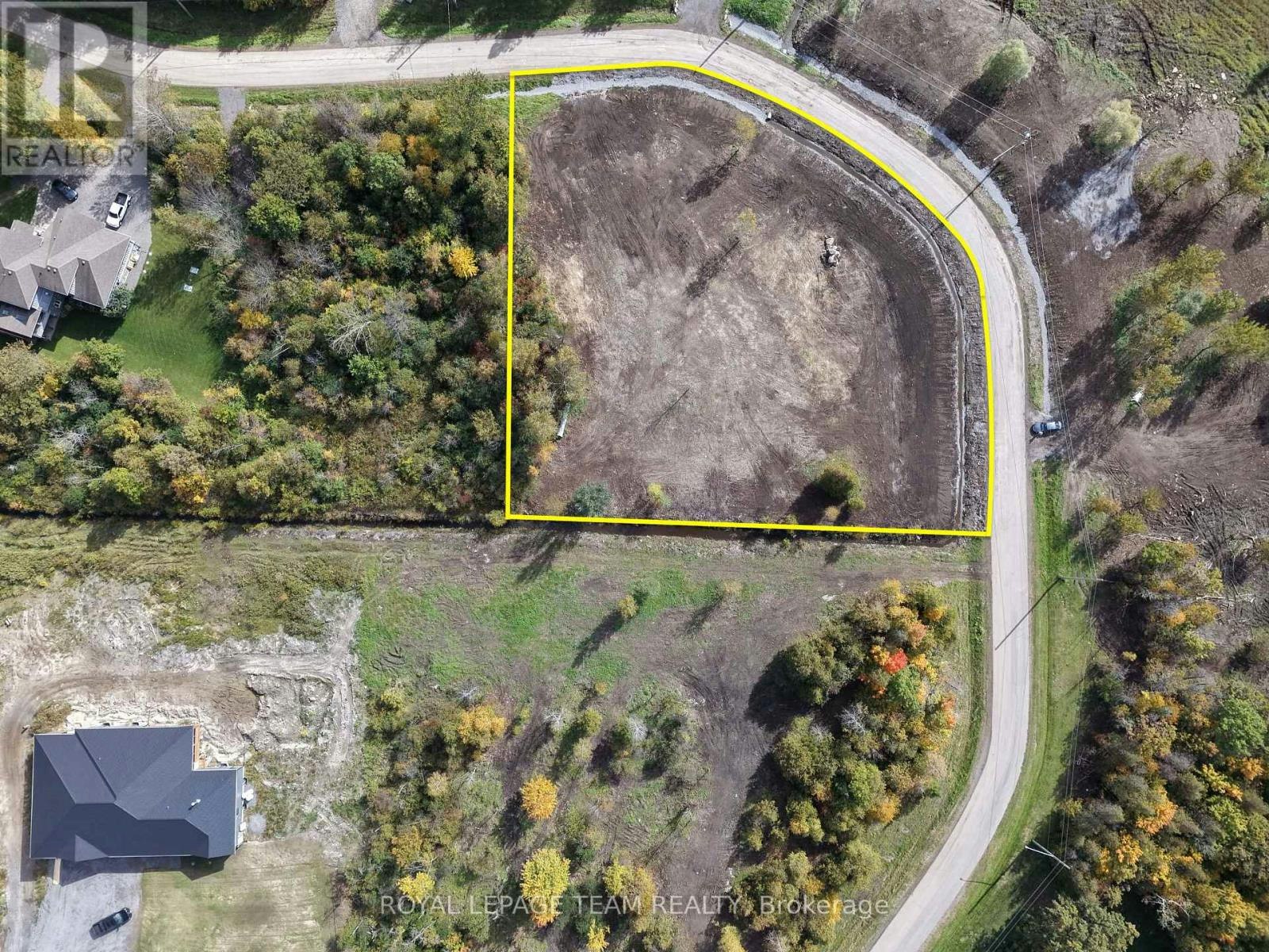 8050 Adam Baker Way, Ottawa, ON, K0A 2P0