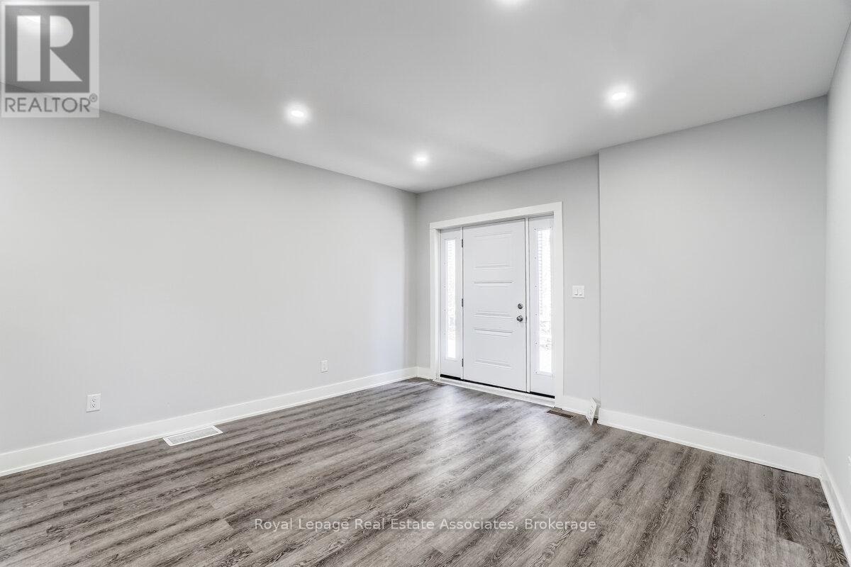 2-39 Welland Avenue S, St. Catharines, ON, L2R 2M4 - 3