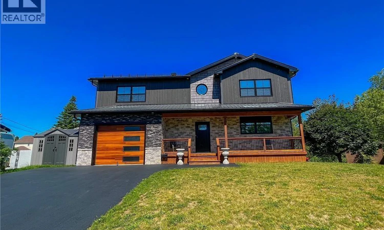 6 Aspen