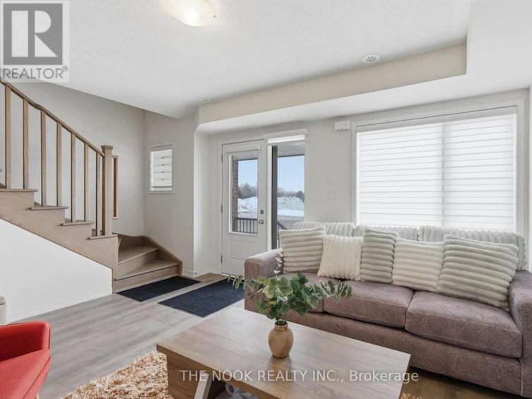 1363 Shankel Road, Oshawa, ON, L1K 3E6 - 4