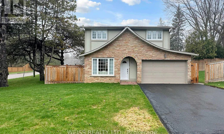 96 Tudor Glen Crescent