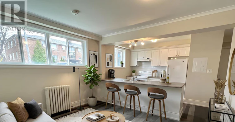 1-322 Lakeshore Road W, Mississauga, ON, L5H 1G8 - 9