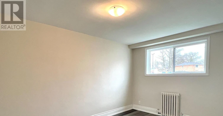 1-322 Lakeshore Road W, Mississauga, ON, L5H 1G8 - 14