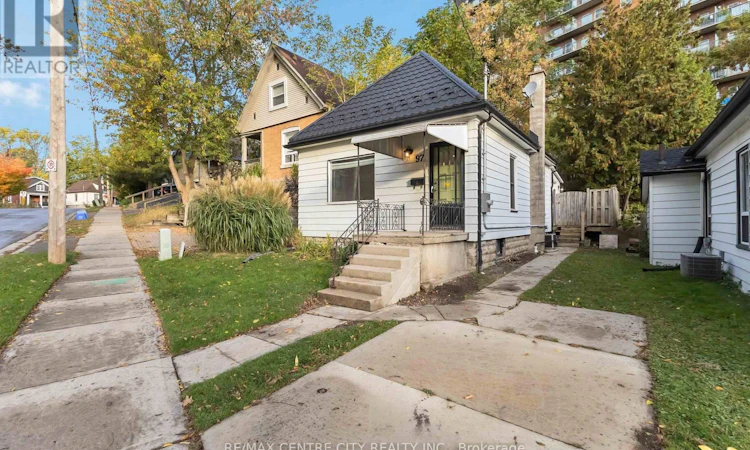 97 Walnut Street