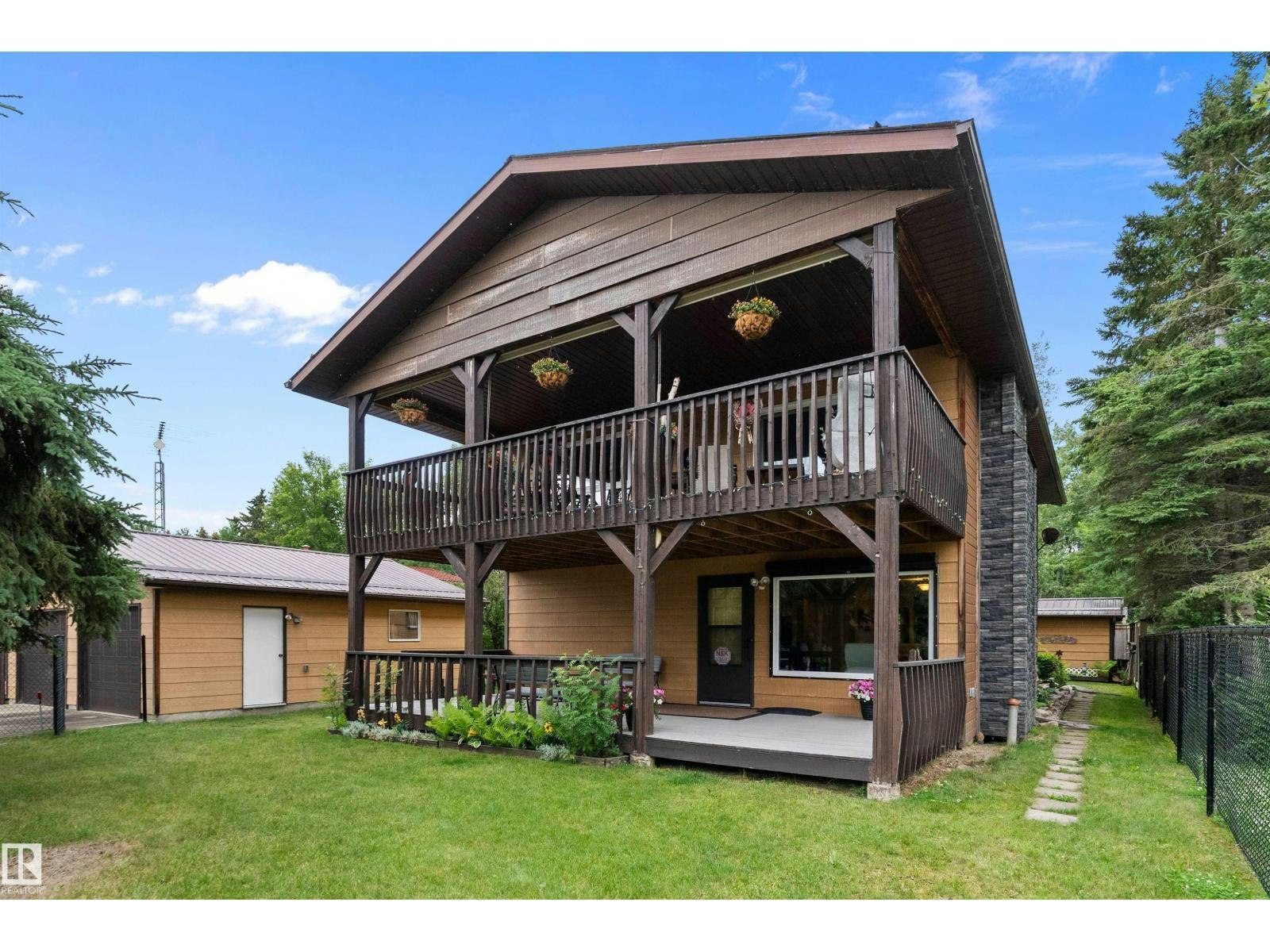 110 1st Avenue, Wetaskiwin, AB, T0C 1X0