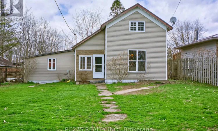 179 Queen Street E