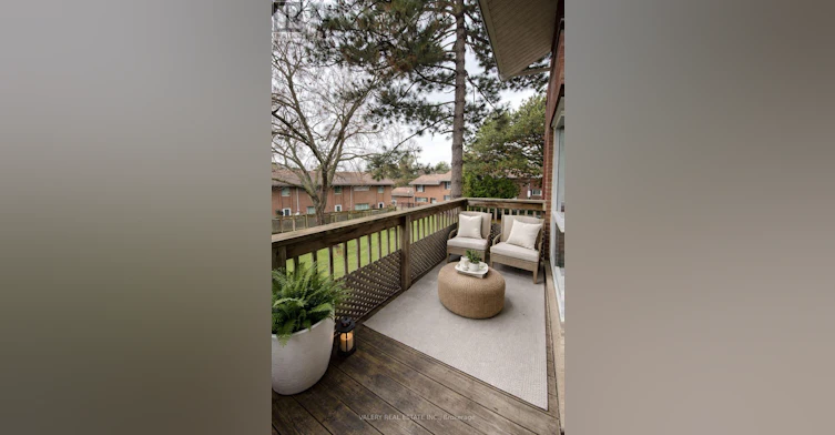 4-25 Romfield Circuit, Markham, ON, L3T 3H4 - 7