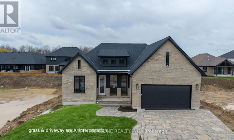 115 Timberwalk Trail W
