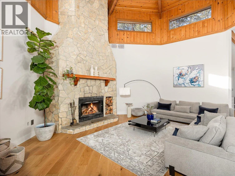 1446 Scott Crescent, West Kelowna, BC, V1Z 2X6 - 3