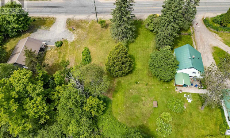 641 Muskoka 3 Rd Road N