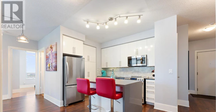 2604-330 Burnhamthorpe Road W, Mississauga, ON, L5C 4P4