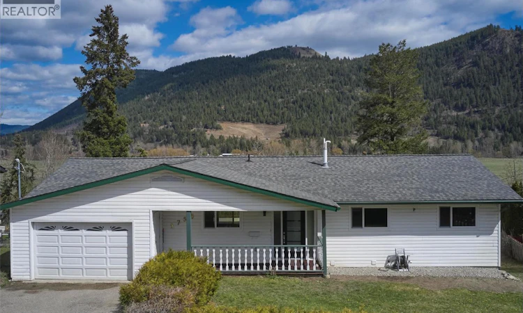 2755 Balsam Lane