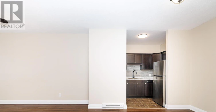 12-2 Lewis Street, Fort Erie, ON, L2A 2P7 - 6