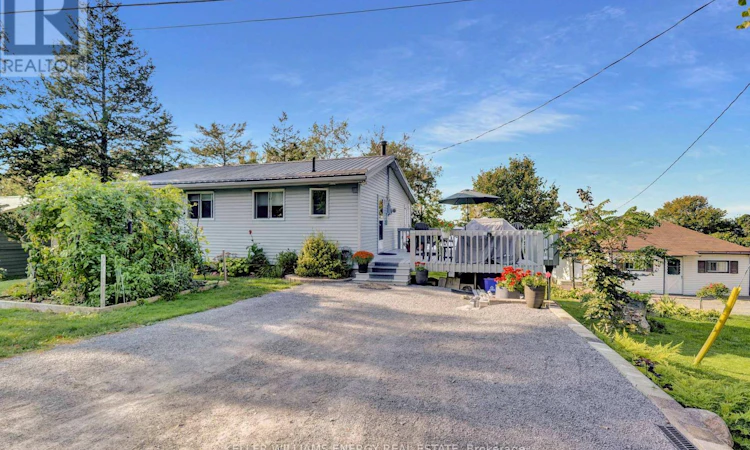 102 Bishop Lane