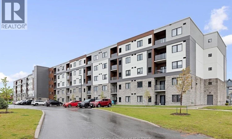 217-2550 Sandwich West Parkway