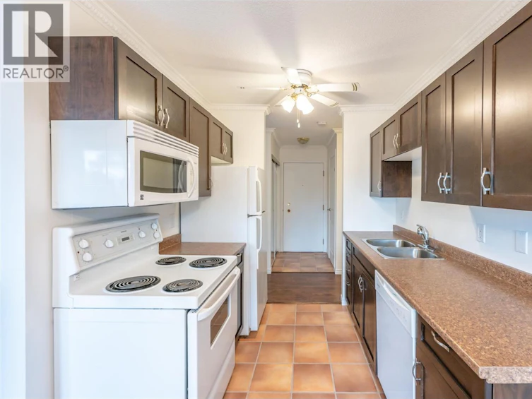 401-110 Skaha Place, Penticton, BC, V2A 7L1 - 15