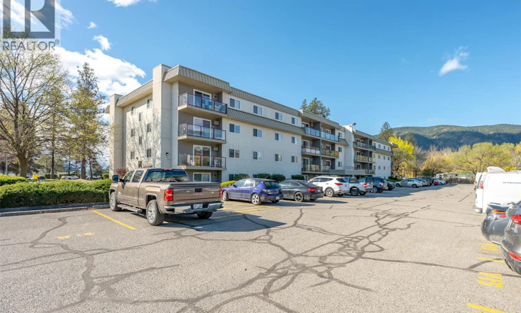 401-110 Skaha Place