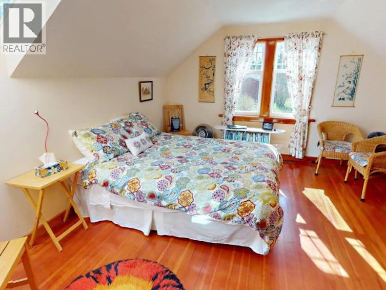 5394 Manson Avenue, Powell River, BC, V8A 3P4 - 21