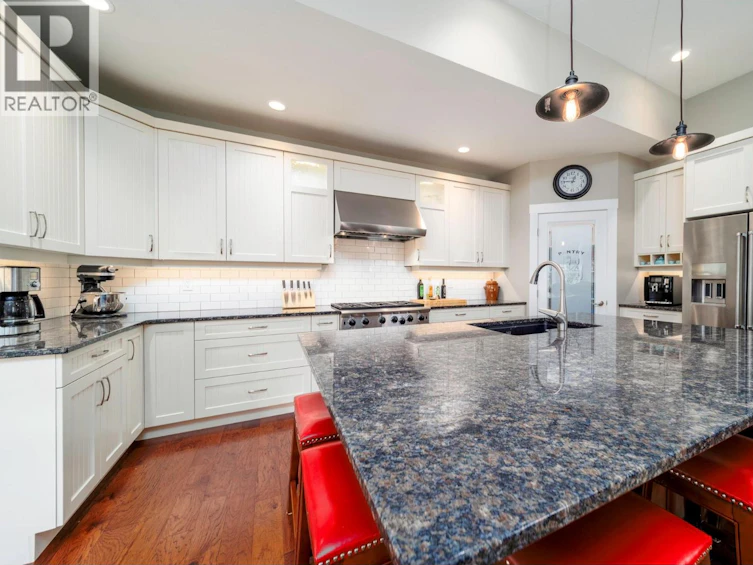 13053 Shoreline Drive, Lake Country, BC, V4V 2N8 - 30