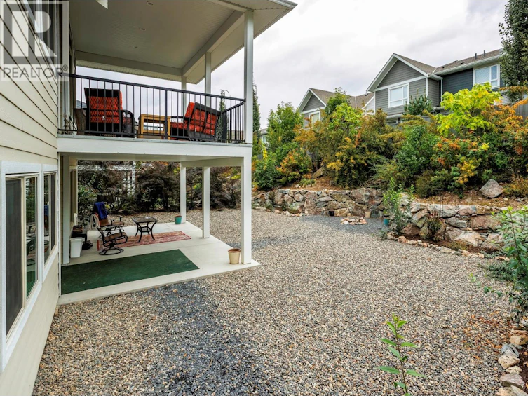 13053 Shoreline Drive, Lake Country, BC, V4V 2N8 - 11