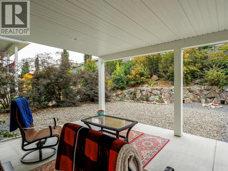 13053 Shoreline Drive, Lake Country, BC, V4V 2N8 - 13