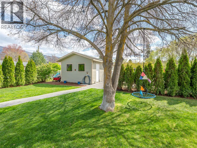 6437 Badger Street, Oliver, BC, V0H 1T3 - 45
