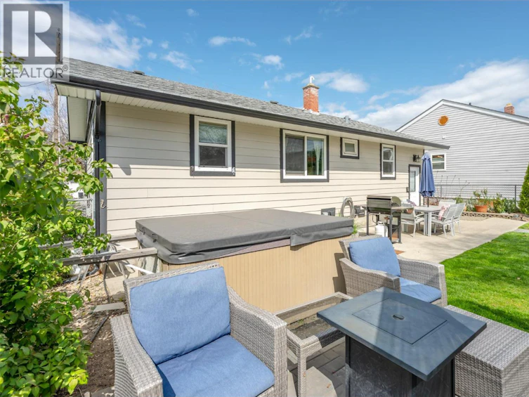6437 Badger Street, Oliver, BC, V0H 1T3 - 44