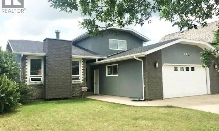 787 Brimacombe Drive