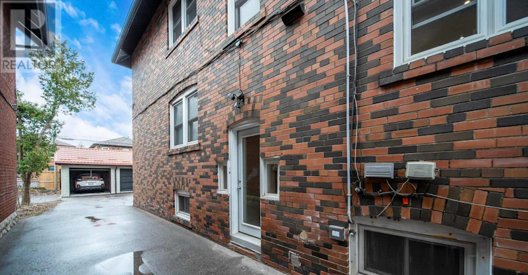 THIRD Floor 896 Avenue Road, Toronto, ON, M5P 2K6 - 27