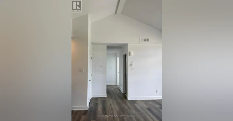 I-300 Tulum Crescent, Ottawa, ON, K2S 2Y4 - 9